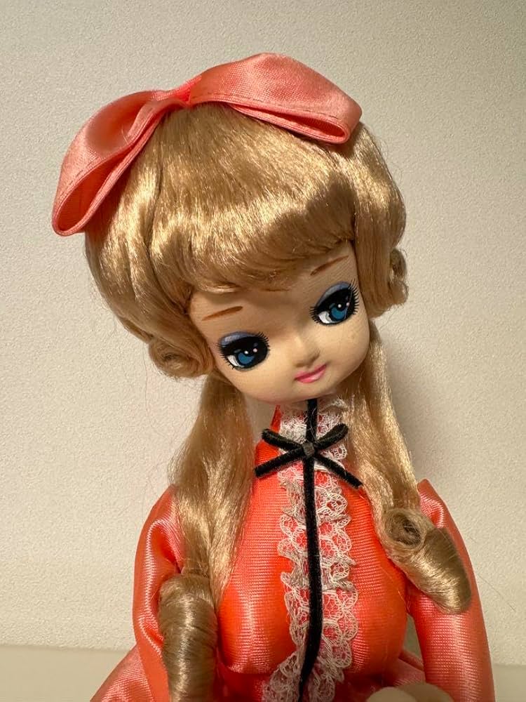 Amazon | ポーズ人形 フランス人形 ヴィンテージ SUKIYO リボン タグ