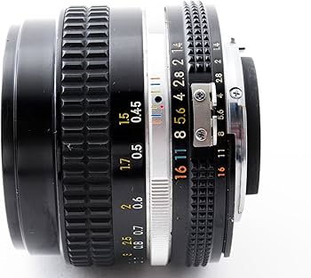 Amazon.co.jp: Nikon ニコン Nikkor Ai-s 50mm F/1.4 : 家電＆カメラ