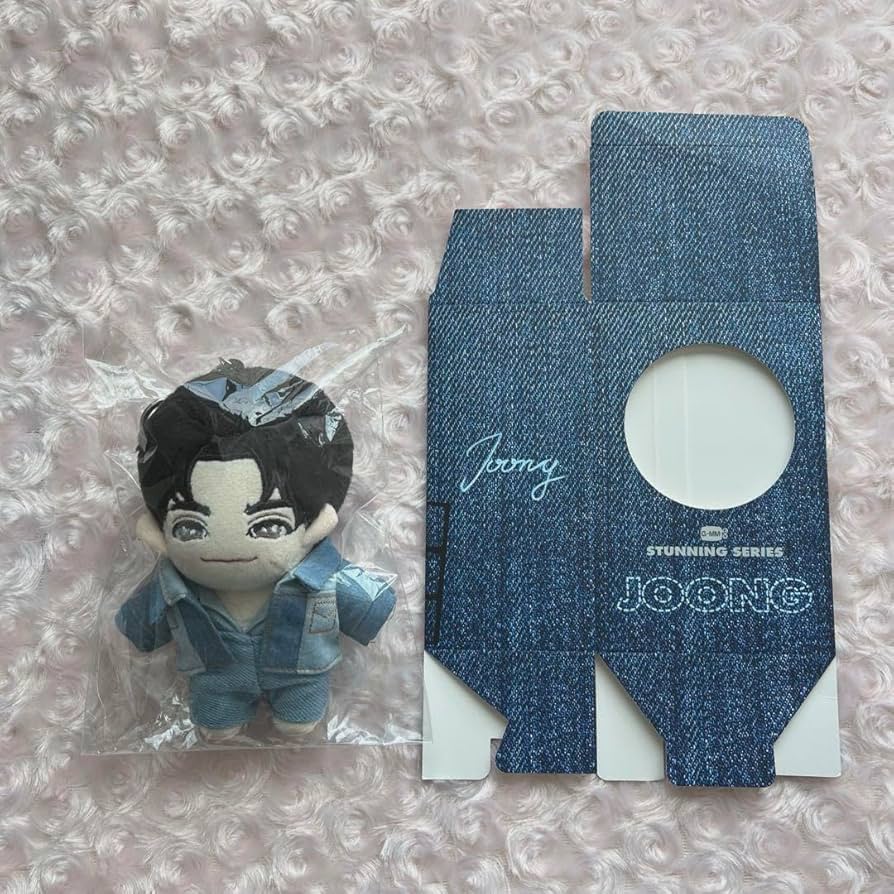 Amazon.co.jp: GMMTV Joong Dunk ぬいぐるみ キーチェーン タイ俳優