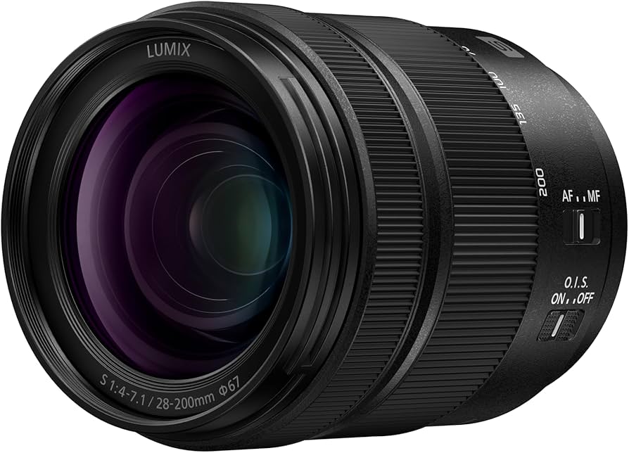 Amazon.com : Panasonic LUMIX S 28-200mm F4-7.1 Macro O.I.S.