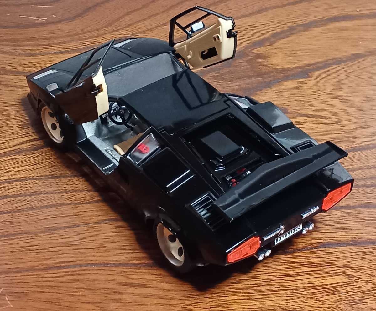 Amazon.co.jp: 1/18 Lamborghini Countach 1988 burago made in Italy