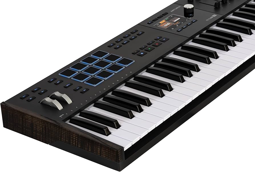 Amazon.com: Arturia KeyLab 61 mk3 Black — 61 Key USB MIDI Keyboard