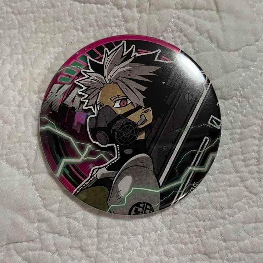 Amazon.co.jp: 怪獣8号展 コレクション缶バッジ 鳴海弦 : おもちゃ