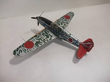Amazon.co.jp: 完成品 日本陸軍 三式戦闘機 飛燕 48分の1サイズ
