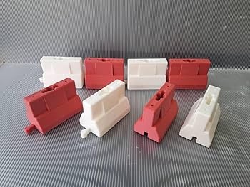 Amazon.co.jp: 1/10 ラジコン ジオラマ用 道路保安バリケード 8個