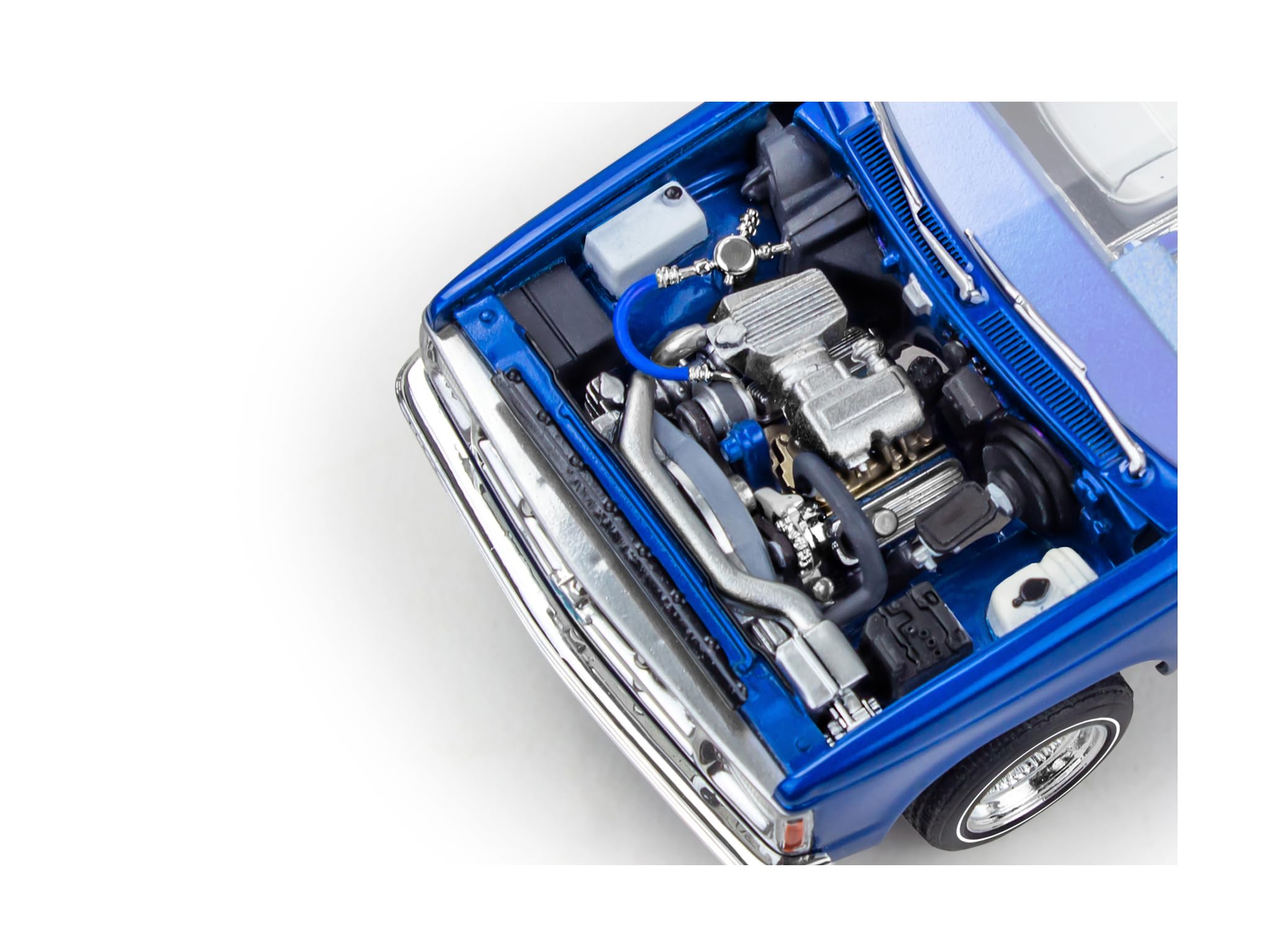 Amazon.com: Revell 14562 1991 Chevy S-10 Lowrider Special Edition