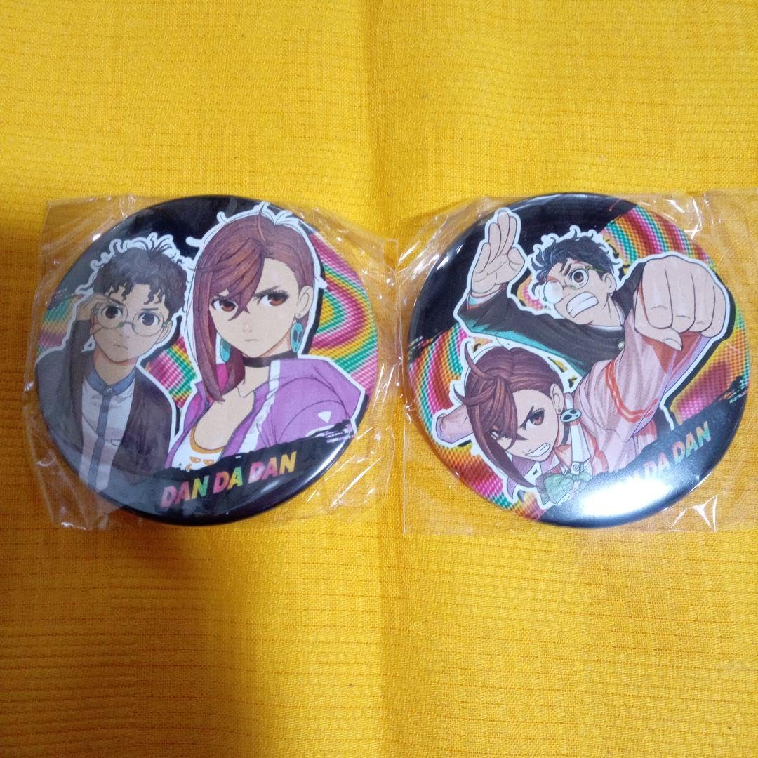 Amazon.co.jp: ダンダダン オカルンモモ コレクション缶バッジ 2種
