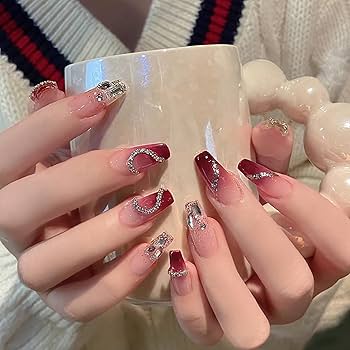 Amazon | ネイルチップ ロング 付け爪 24枚入 キラキラ 光沢 立体 韓国