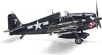 Amazon.com: Airfix Grumman F6F-5 Hellcat 1:24 WWII Military