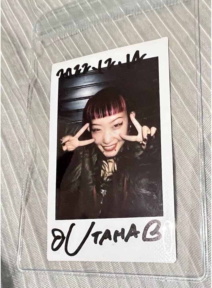 Amazon.co.jp: 水曜日のカンパネラ 詩羽 チェキ サイン入り : おもちゃ