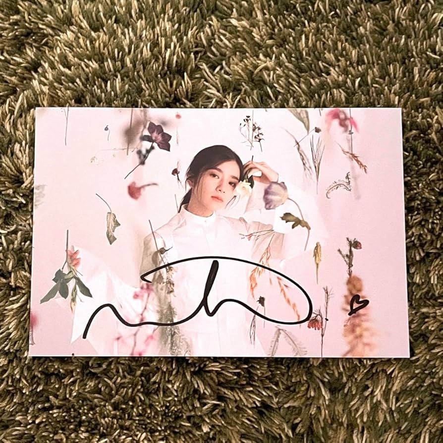 Amazon.co.jp: milet 直筆サイン ハート ステッカー 会場限定 Ordinary