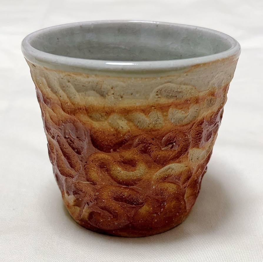 Amazon | 陶芸 備前焼 竹谷浩二作 緋襷 刻文湯呑 | ノーブランド品