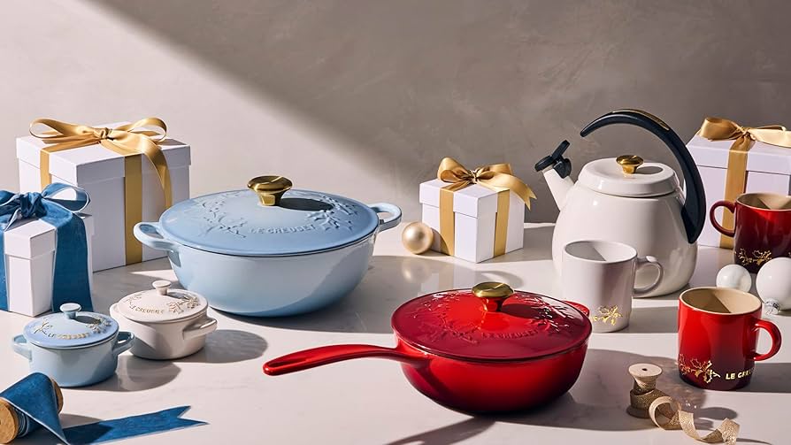 Amazon.com: Le Creuset Enameled Cast Iron Holly Collection Saucier