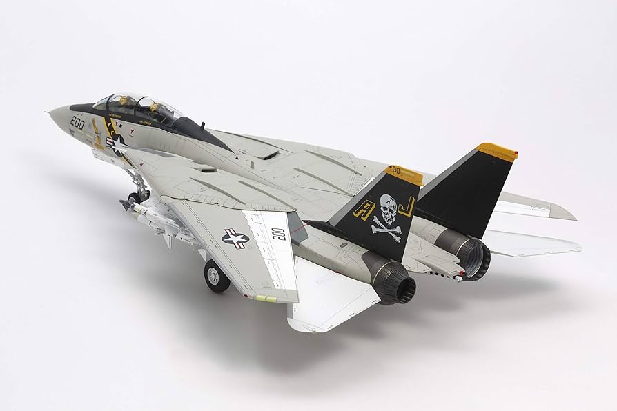 Amazon | タミヤ(TAMIYA) 1/48 傑作機シリーズ No.114 グラマン F-14A
