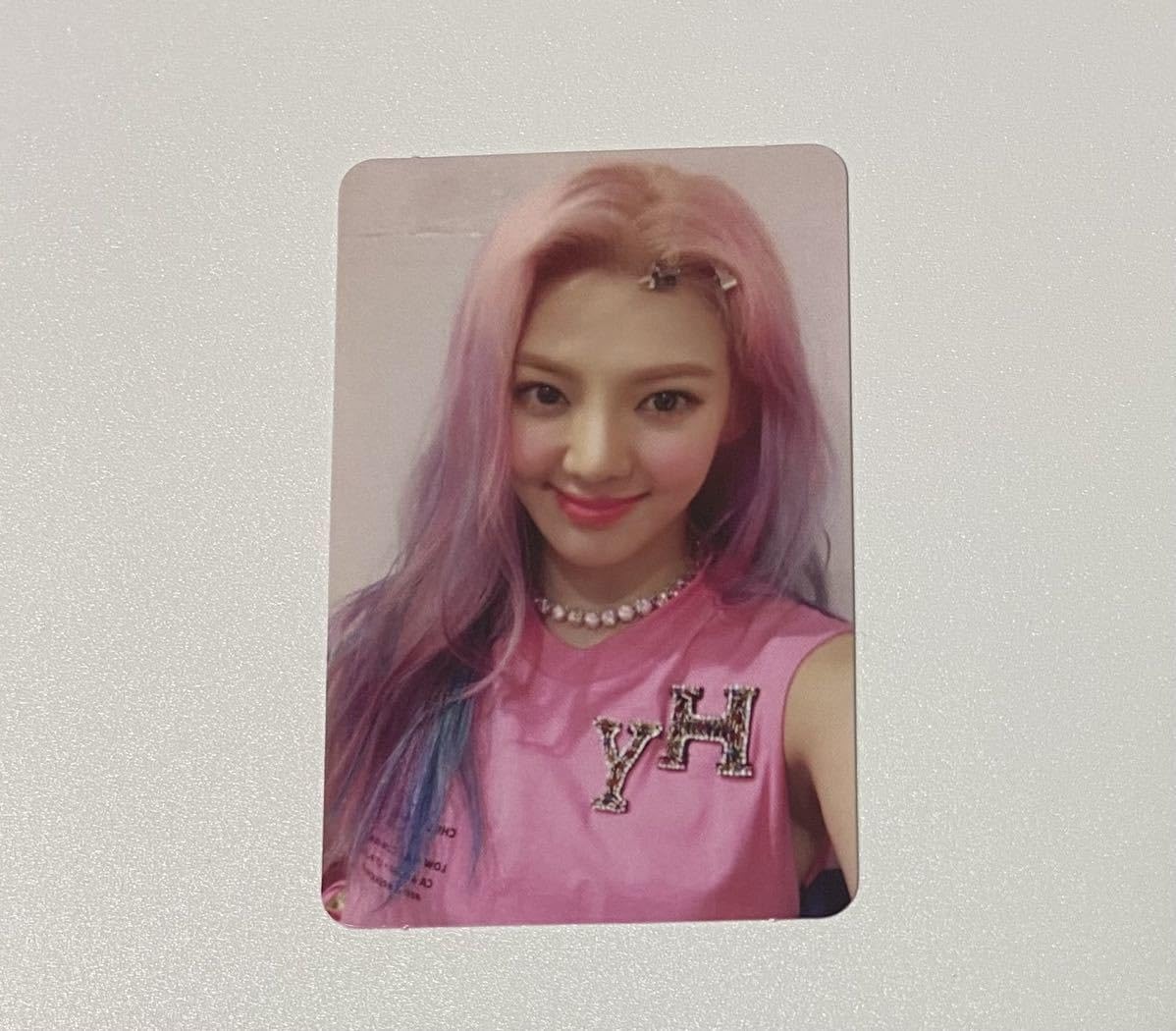 Amazon.co.jp: 少女時代 ヒョヨン Holiday Night トレカ HYOYEON Girls