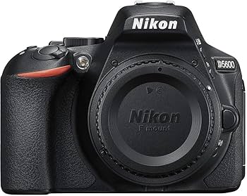 Amazon.com : Nikon D5600 DSLR Camera with 18-140mm Lens (1577) +