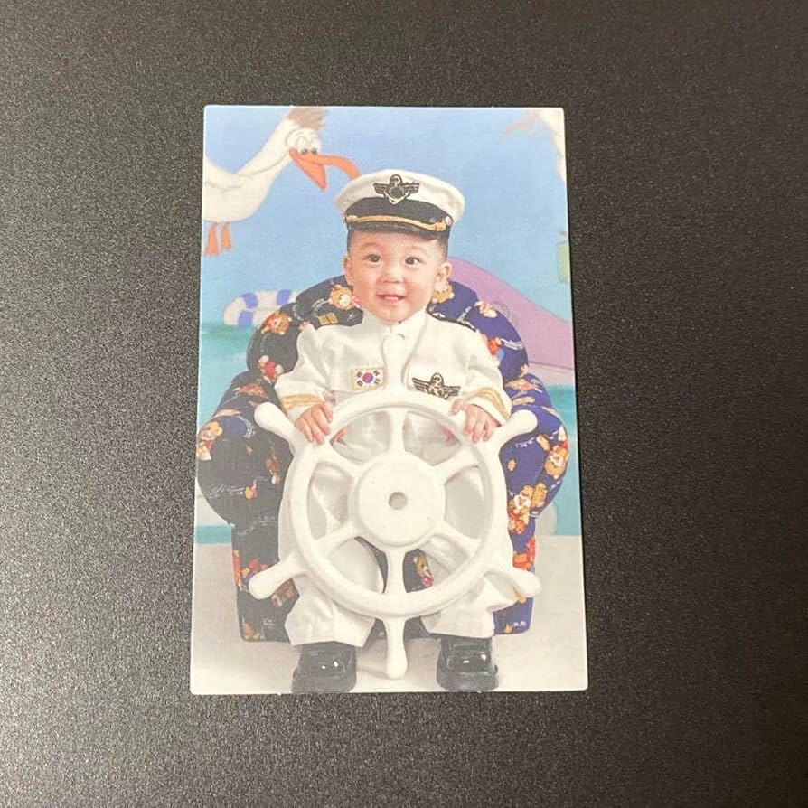 Amazon.co.jp: ateez ユノ 幼少期 トレカ : おもちゃ