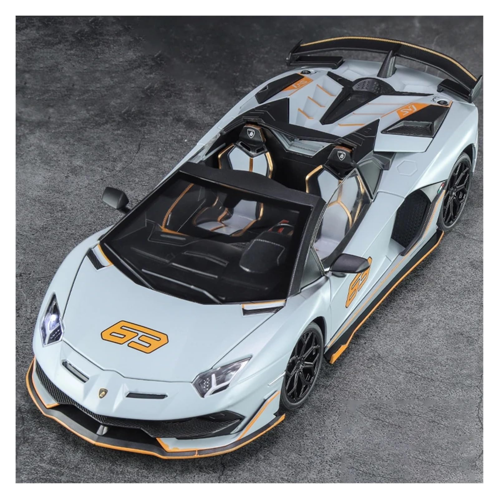Amazon | ミニカーモデル 1:18 ランボルギーニ アヴェンタドール SVJ