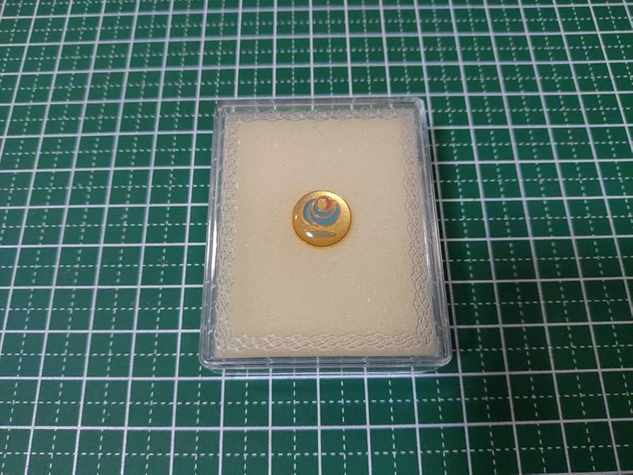 Amazon | 国土交通省 ロゴマーク ピンバッジ 金色 丸型 | バッジ