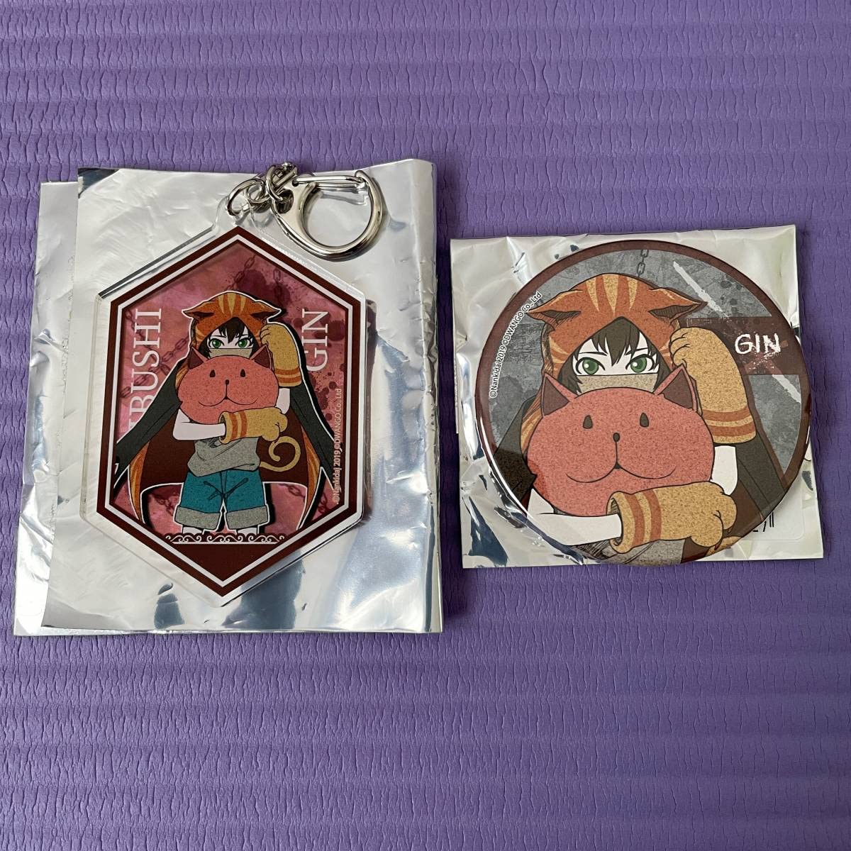 Amazon.co.jp: 公式 キミガシネ ギン 飯伏 銀 缶バッジ アクリル