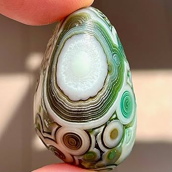 Amazon.co.jp: ゴビ瑪瑙 原石 S686 ゴビアゲート 火山湖 天眼石 天然石