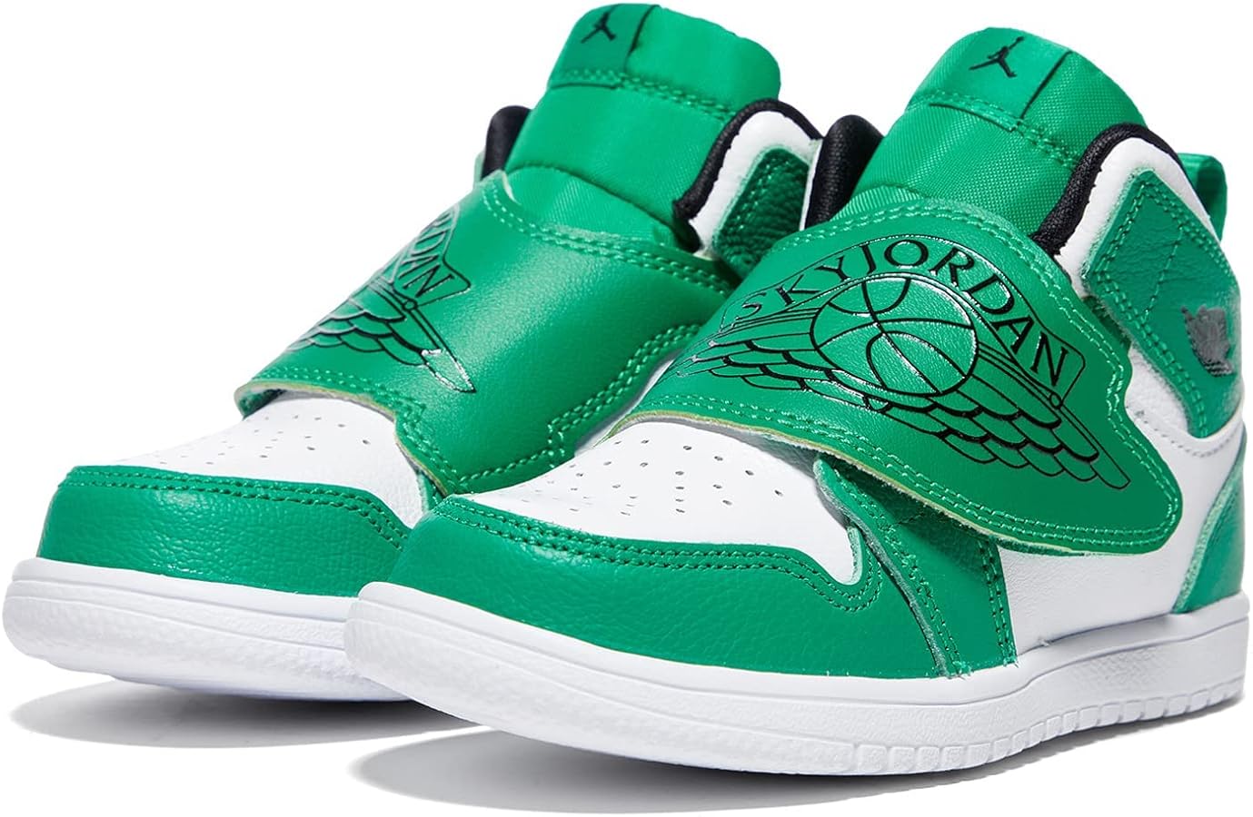 Amazon.com | Jordan Baby Boy's Sky 1 (Infant/Toddler) Lucky Green