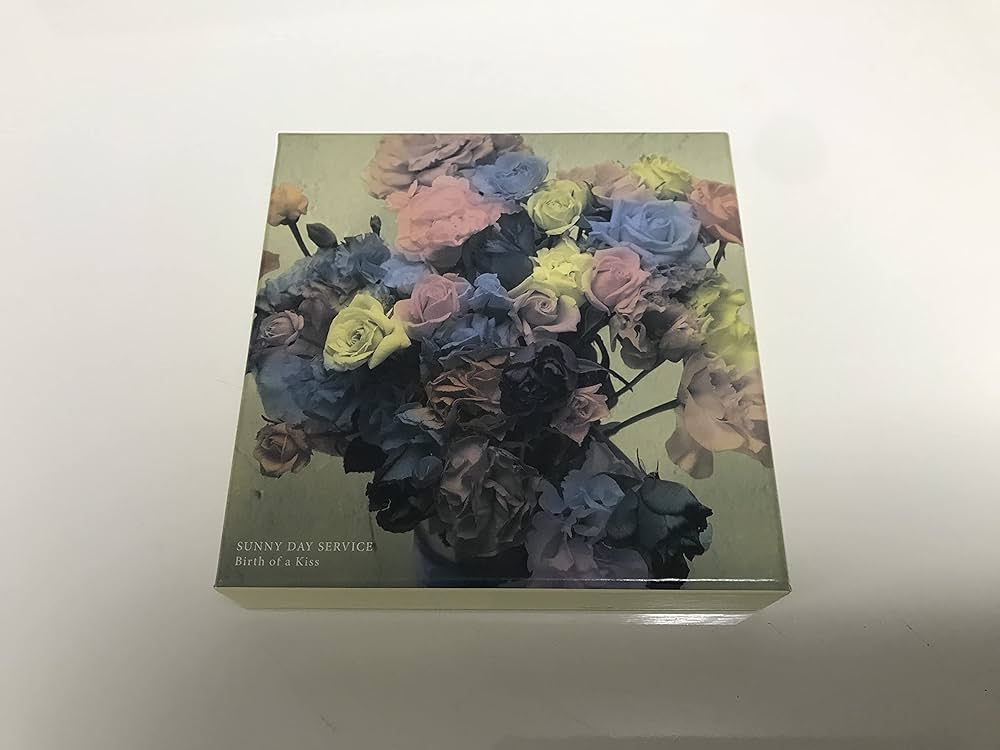 Amazon.co.jp: Birth of a Kiss CD ALBUM+DVD Special BOX 生産限定盤