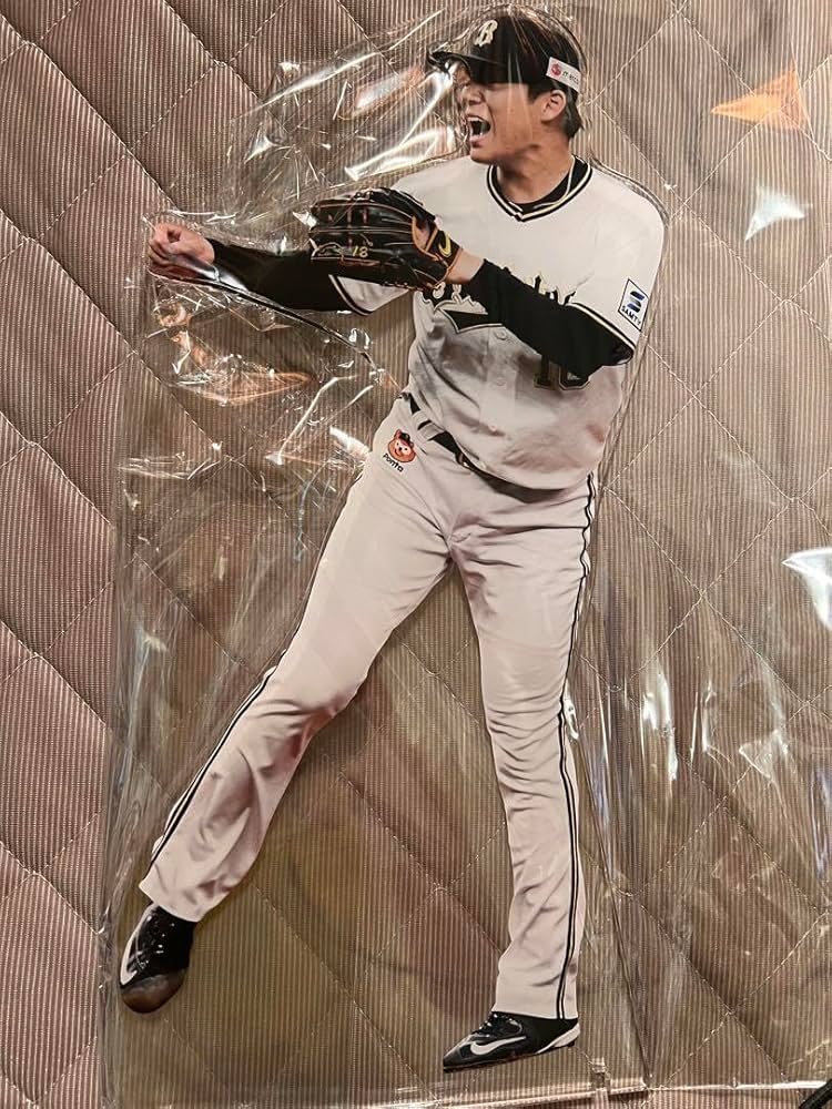 山本由伸 GIGAアクリルスタンド オリックスバファローズ 【公式通販】