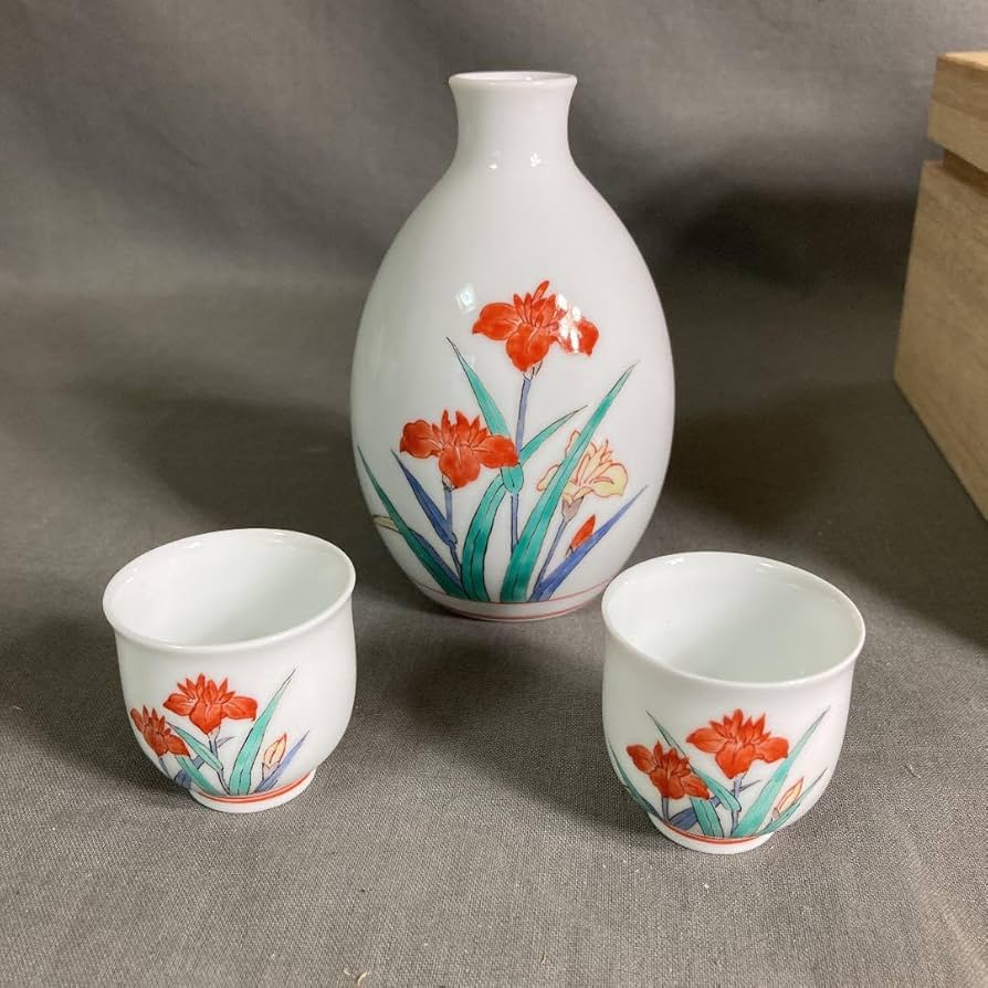 有田焼 十四代柿右衛門 錦 岩牡丹文 酒器 共箱 ぐい呑お猪口 徳利 人間