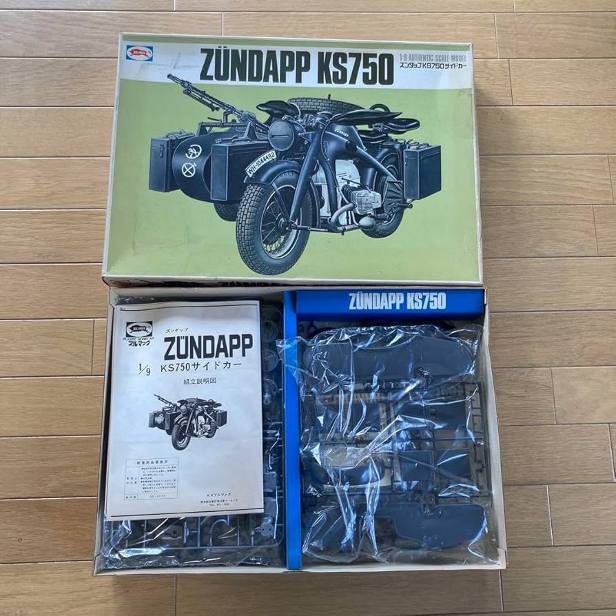 Amazon | BULLMARK 1/9 ZUNDAPP KS750サイドカー 希少プラモデル