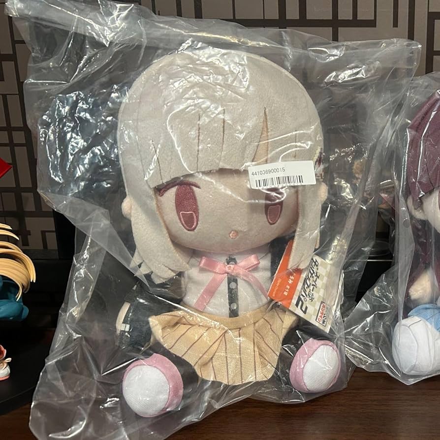 Amazon.co.jp: ダンガン ロンパ くじ 七海千秋 ぬいぐるみ B賞 : おもちゃ