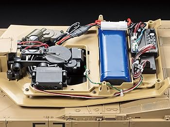 Amazon.co.jp: タミヤ 1/16RCタンクシリーズ No.40 アメリカ M1A2