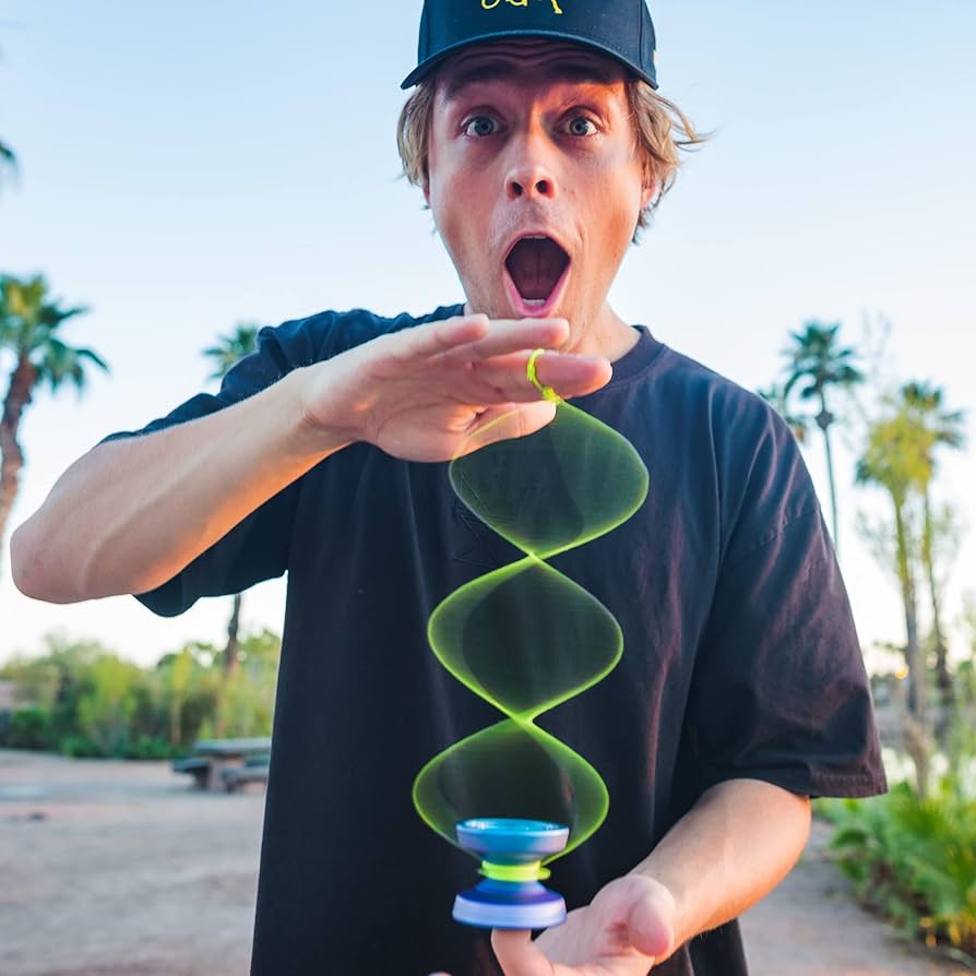 Amazon | DNA YoYo (ブラック/シルバーフェード) | ヨーヨー | おもちゃ