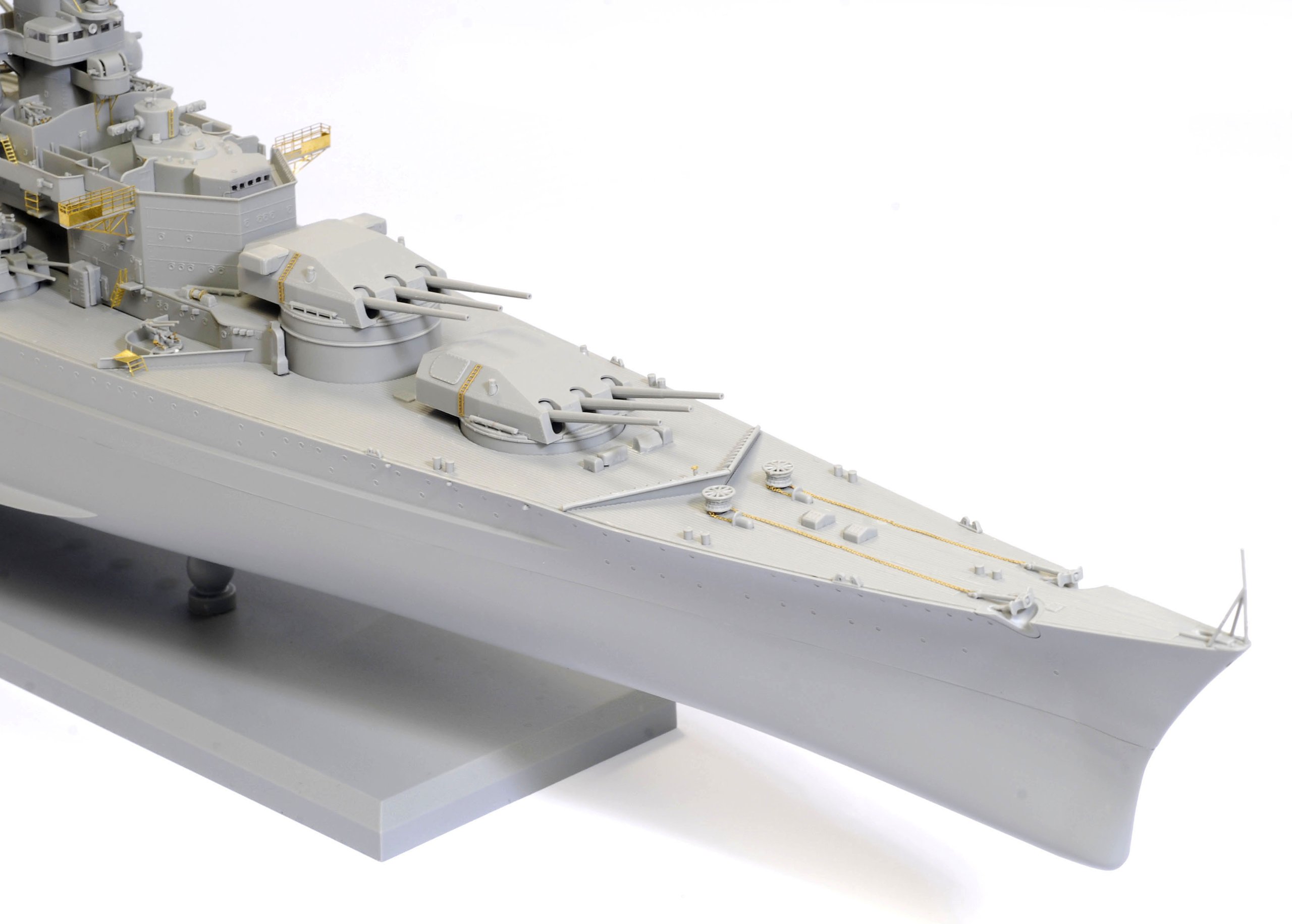 Amazon | ドラゴン 1/350 ドイツ戦艦 シャルンホルスト 1943 スマート