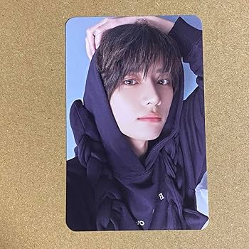 Amazon.co.jp: ボムギュ トレカ weverse album B TOMORROW : おもちゃ