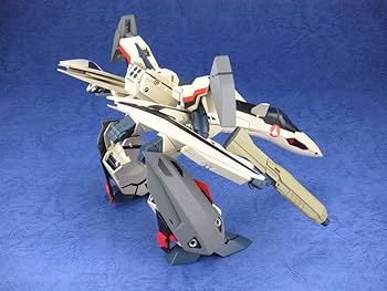 Amazon.co.jp: マクロスプラス 1/60 完全変形 YF-19 with ファスト