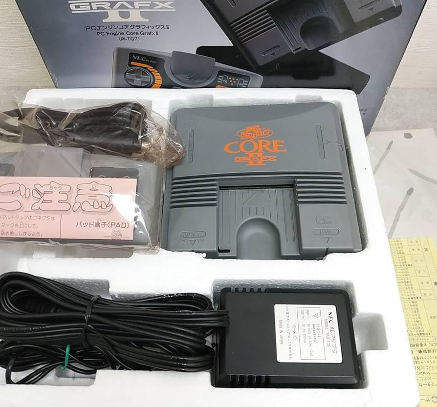 希少・レア品】PCエンジンコアグラフィックスⅡ ボンバーマンソフト付