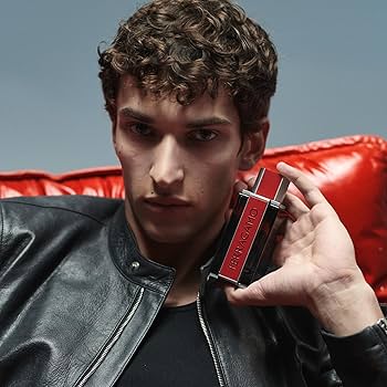 Amazon.com: FERRAGAMO Red Leather Eau de Parfum Pour Homme