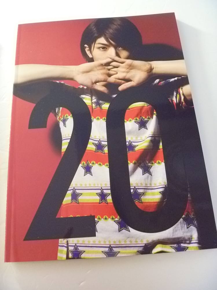 Amazon.co.jp: 20TH ANNIVERSARY SPECIAL BOOK 「20」 三浦春馬 : Toys