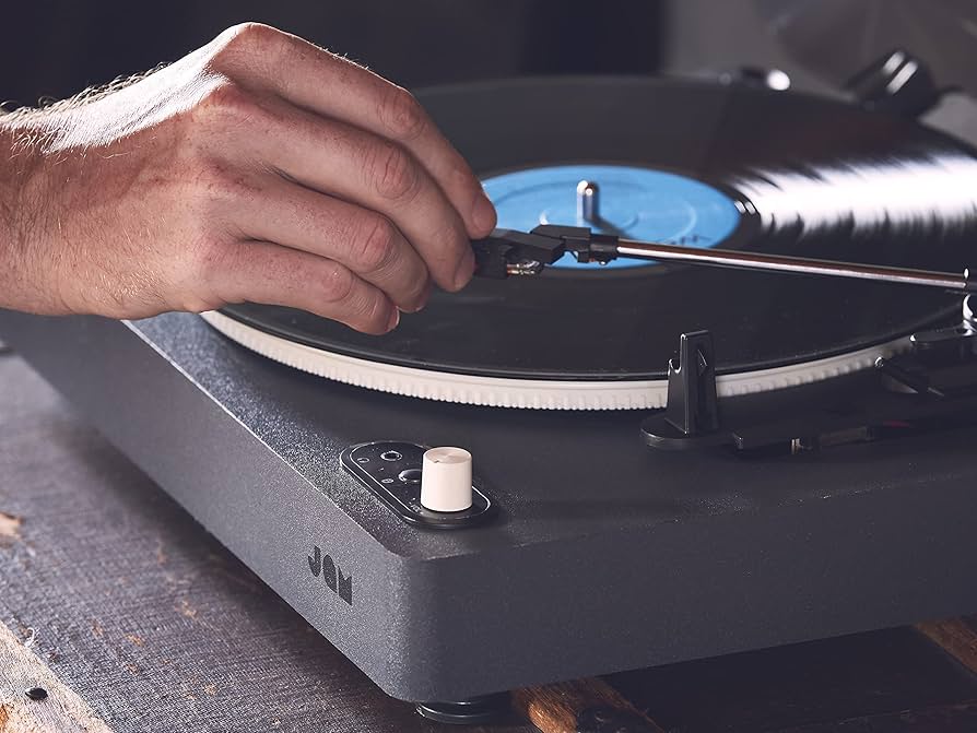 Amazon.com: JAM Spun Out Bluetooth Turntable - 33-1/3, 45, and 78