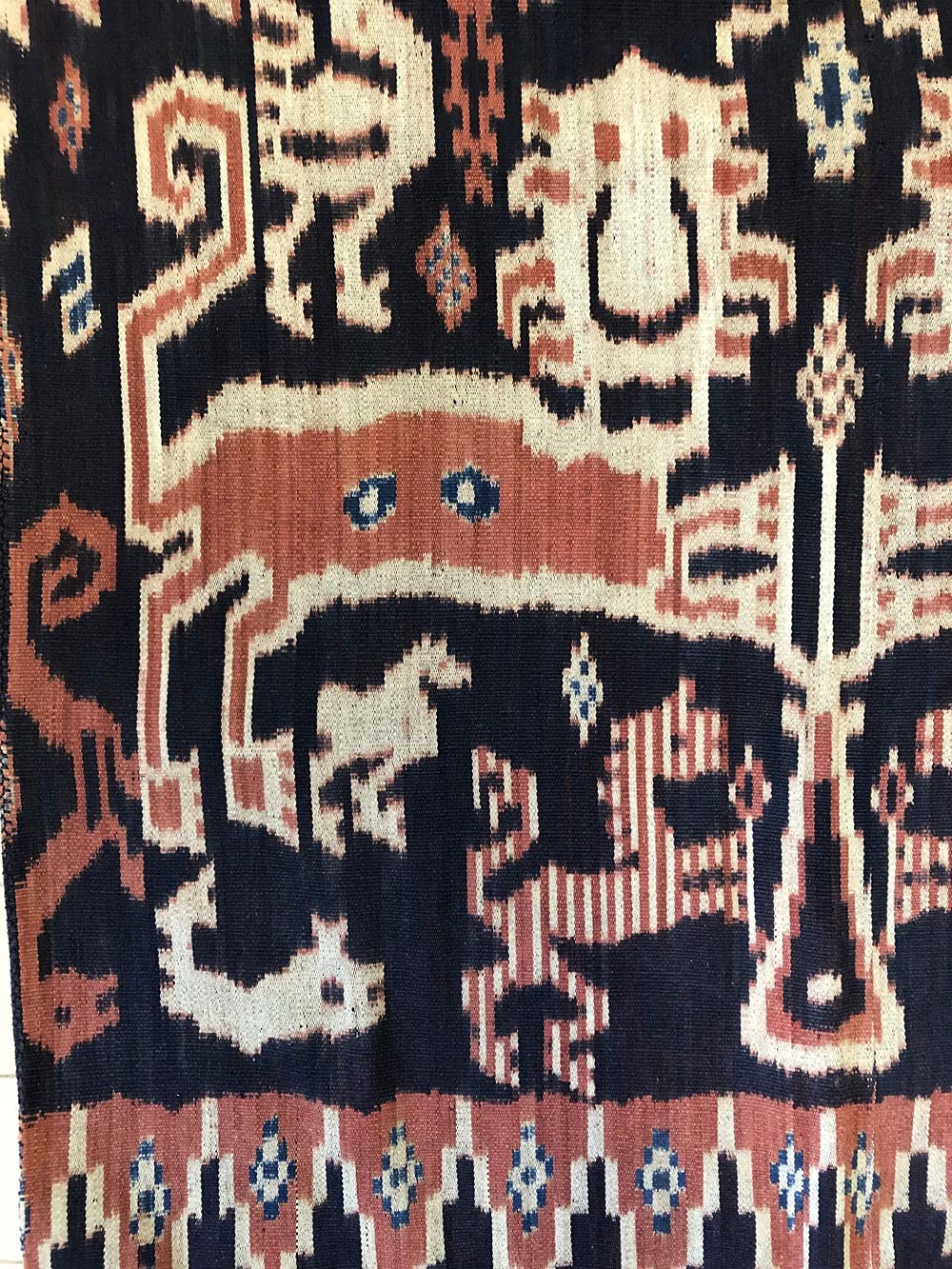 Amazon｜イカット スンバ島 インドネシアの本物 アンティーク 絣織物