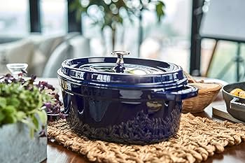 Amazon.com: Staub Oval Cocotte - 4.25Qt - Dark Blue: Dutch Ovens