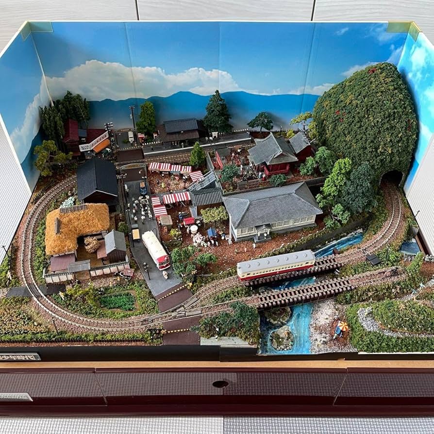 Amazon.co.jp: 少年時代 ジオラマ 完成品 Nゲージ 車両3台付き : ホビー