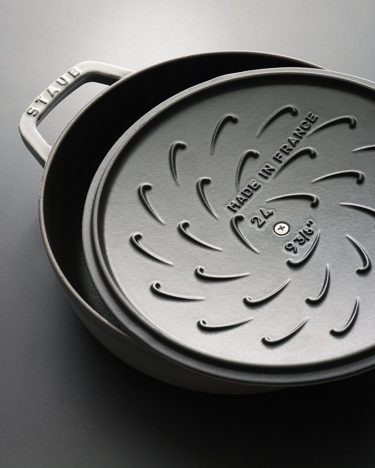 Amazon.co.jp: staub ストウブ 「 ブレイザー ソテーパン チェリー