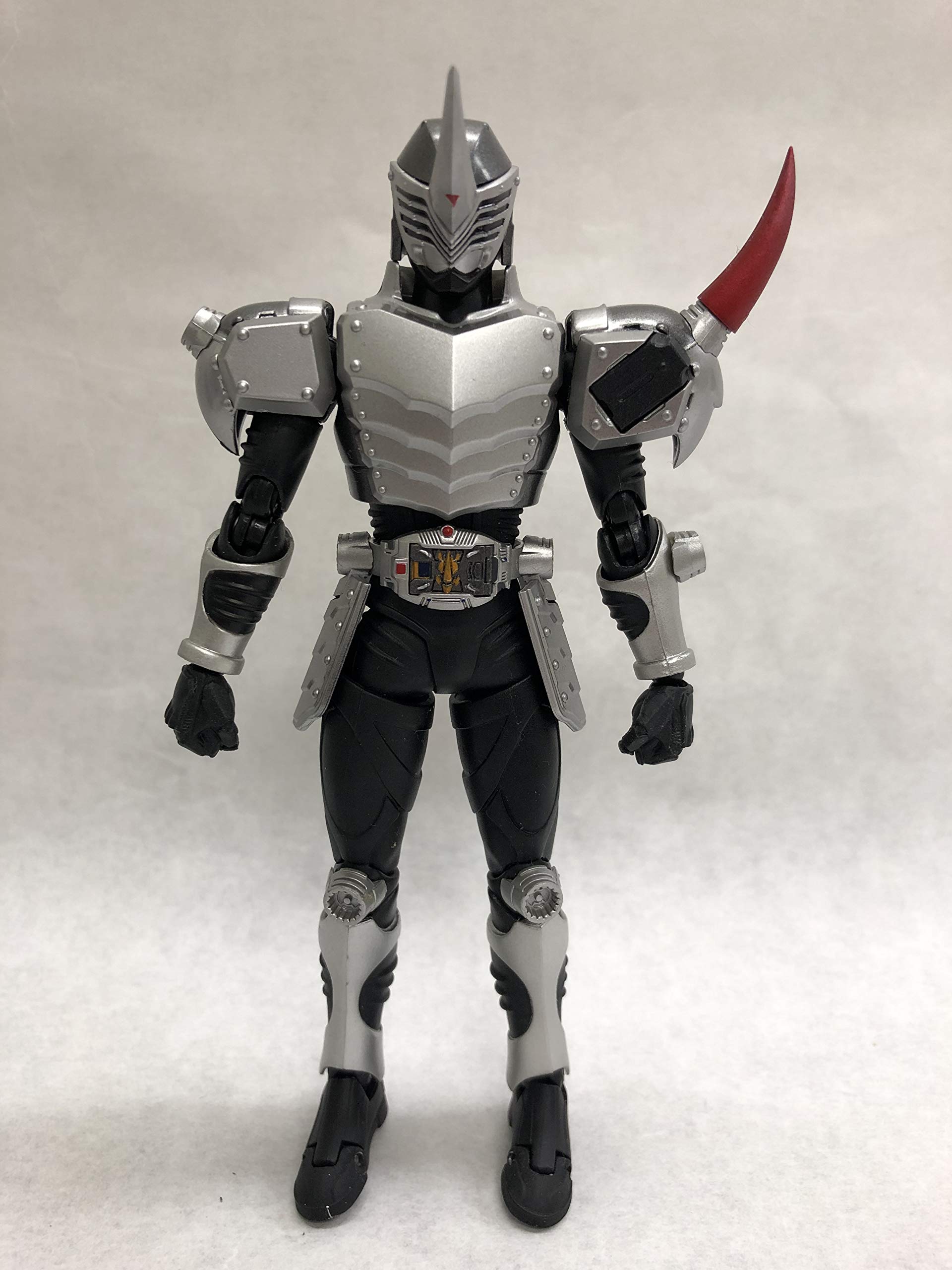 Amazon.co.jp: S.H.フィギュアーツ 仮面ライダー龍騎 仮面ライダーガイ