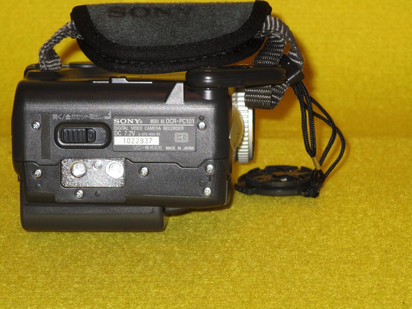 Amazon | SONY DCR-PC101 デジタルビデオカメラ miniDV | ビデオカメラ