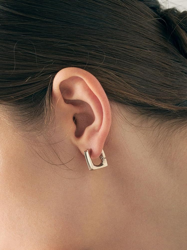 Amazon | [エテ] [ロウ] スクエア ハグピアス 872223 FREE ゴールド系