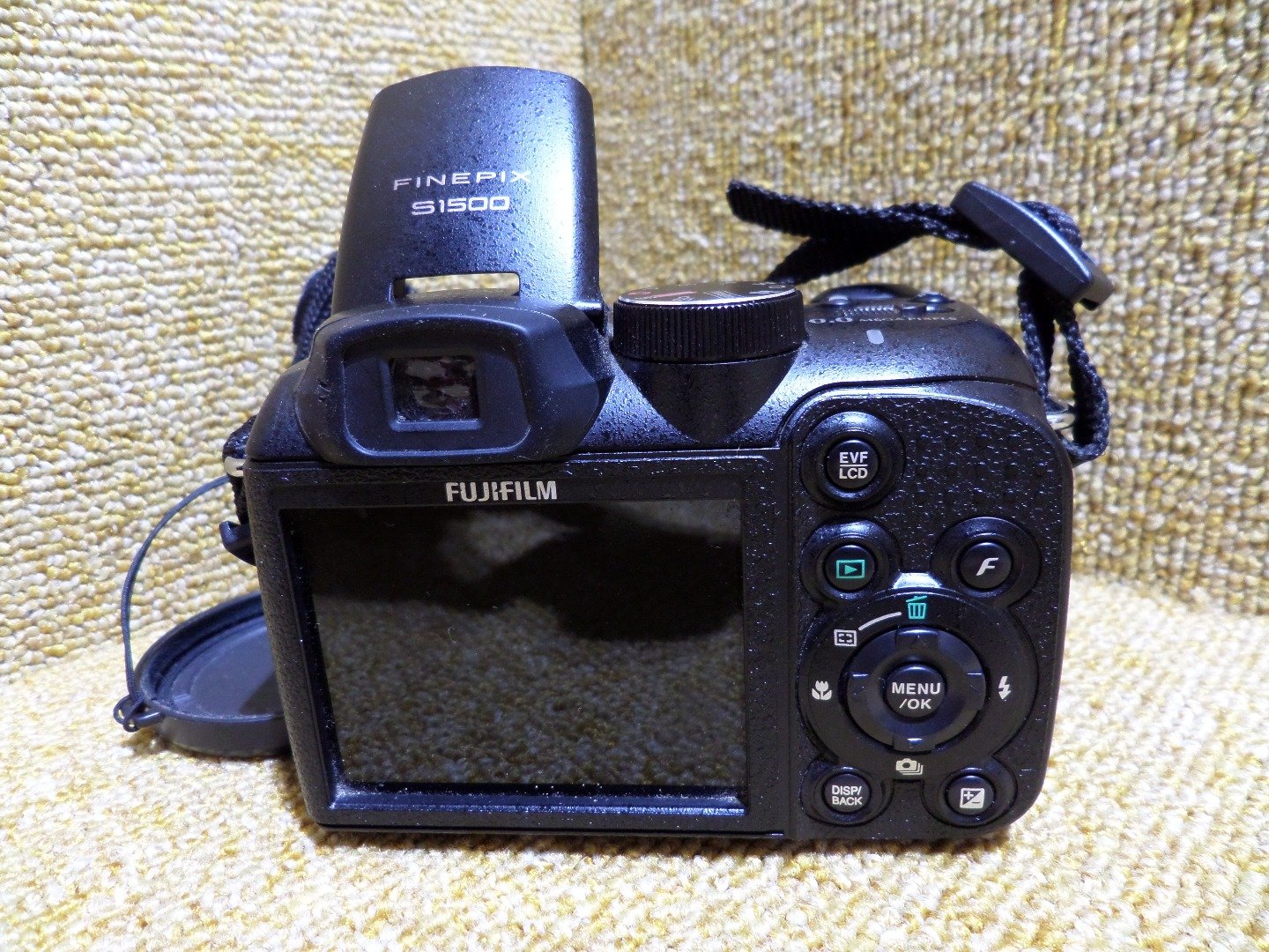 Fujifilm FinePix S1500 Digital Camera - Black (10MP, 12x Optical