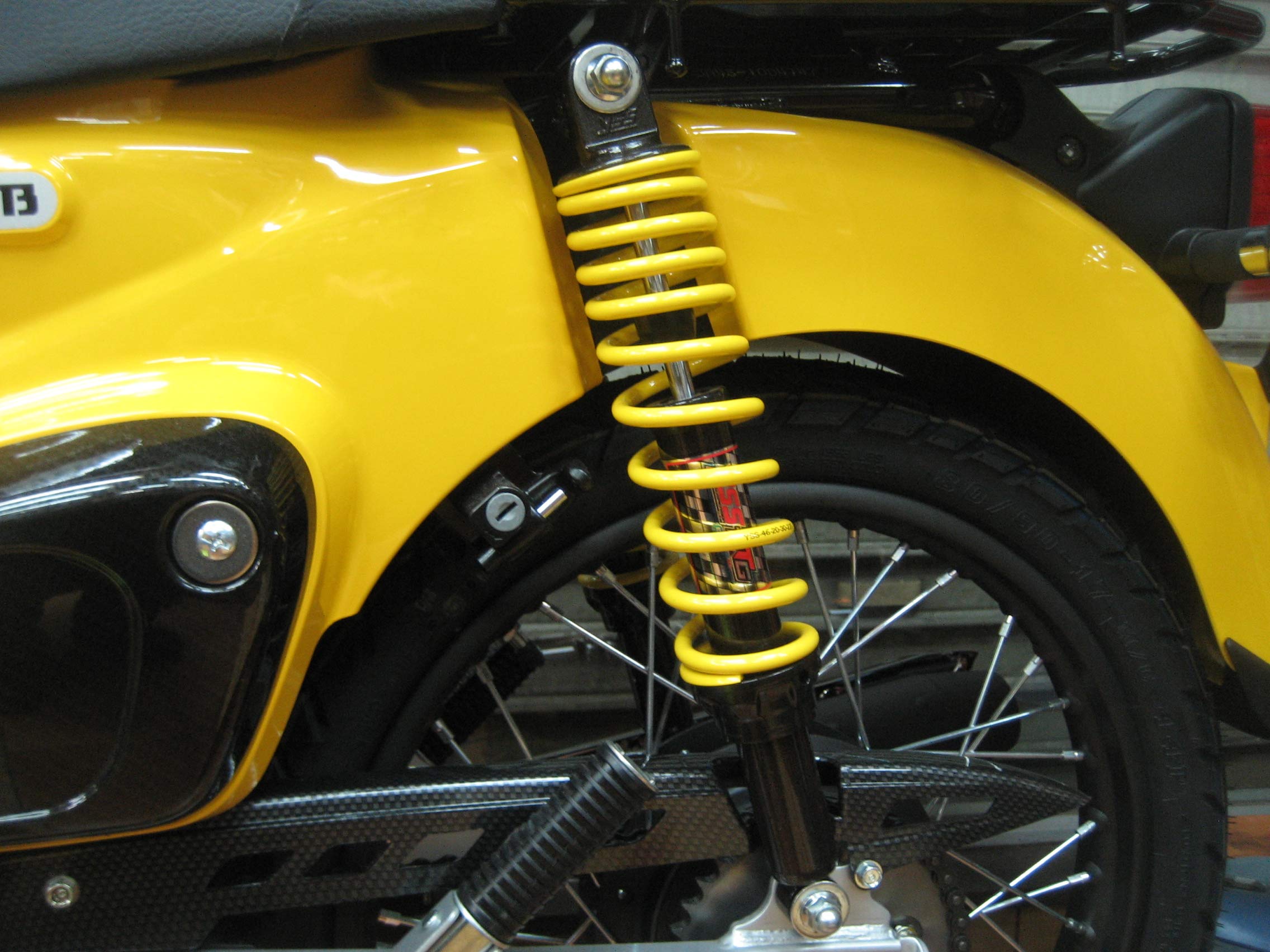 Amazon | 東京堂 クロスカブ(JA45/JA60) ハイブリッドリヤショック