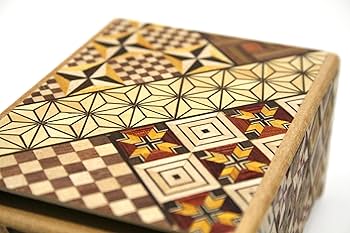 Amazon.co.jp: 箱根寄木細工 秘密箱10回仕掛け Japanese puzzle box